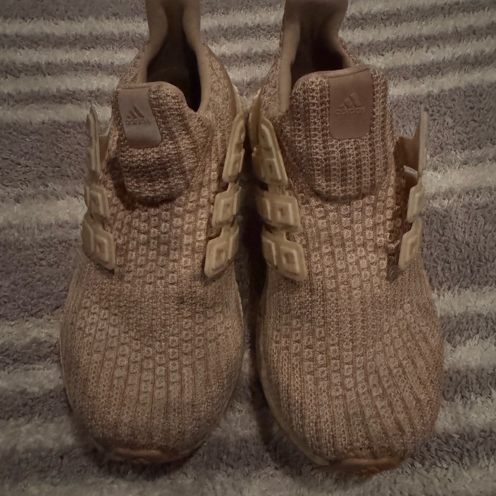 Adidas Beige/ pink ultraboost
